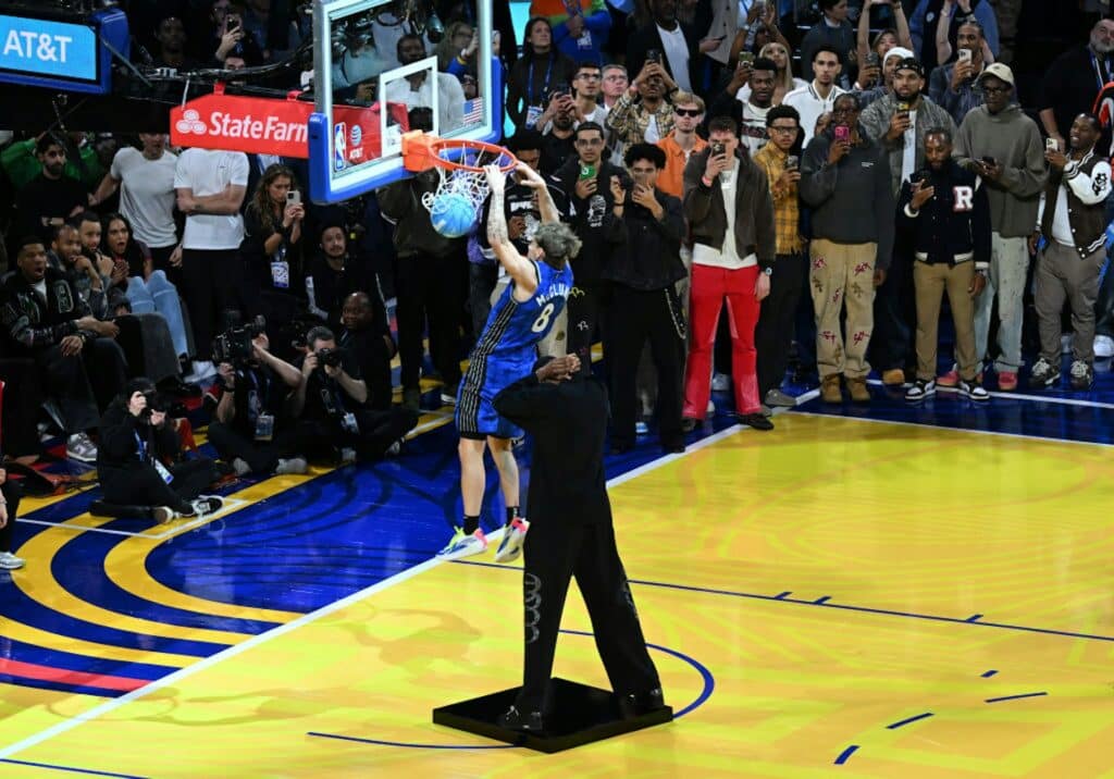 麥隆入樽賽退出