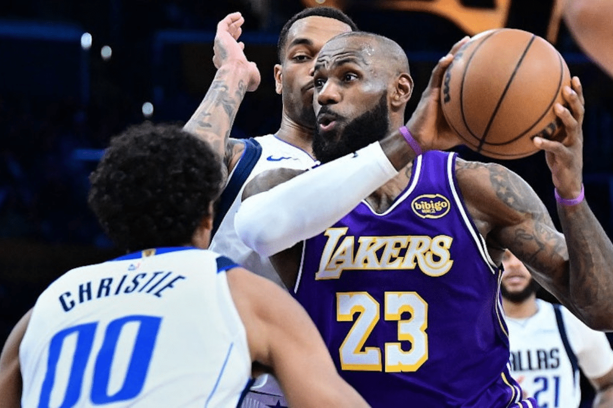 勒邦占士大三元紀錄