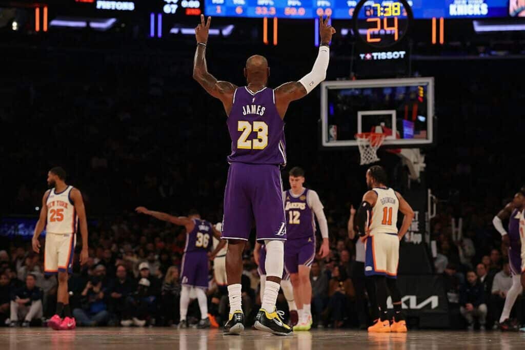 NBA紐約人戰勝湖人