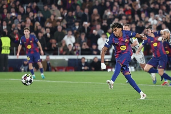 巴塞隆拿對紐卡素食花生